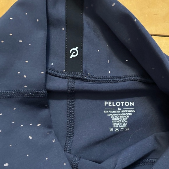 Peloton Show Up Sparkle Leggings Womens Size Medium Navy Blue Foil Details - Picture 6 of 8